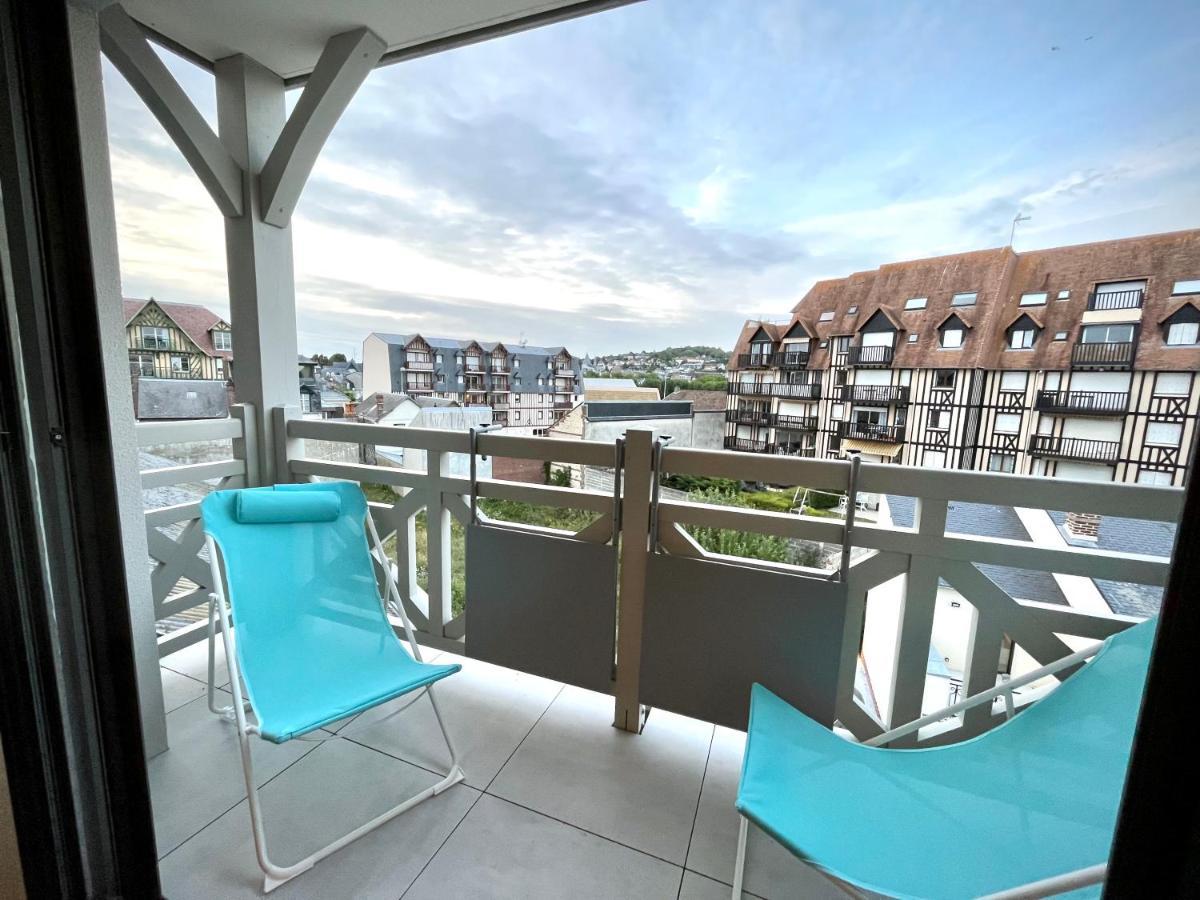 Sejour Authentique - Balcon, Parking & Wifi Ultra-Rapide Apartman Deauville Kültér fotó